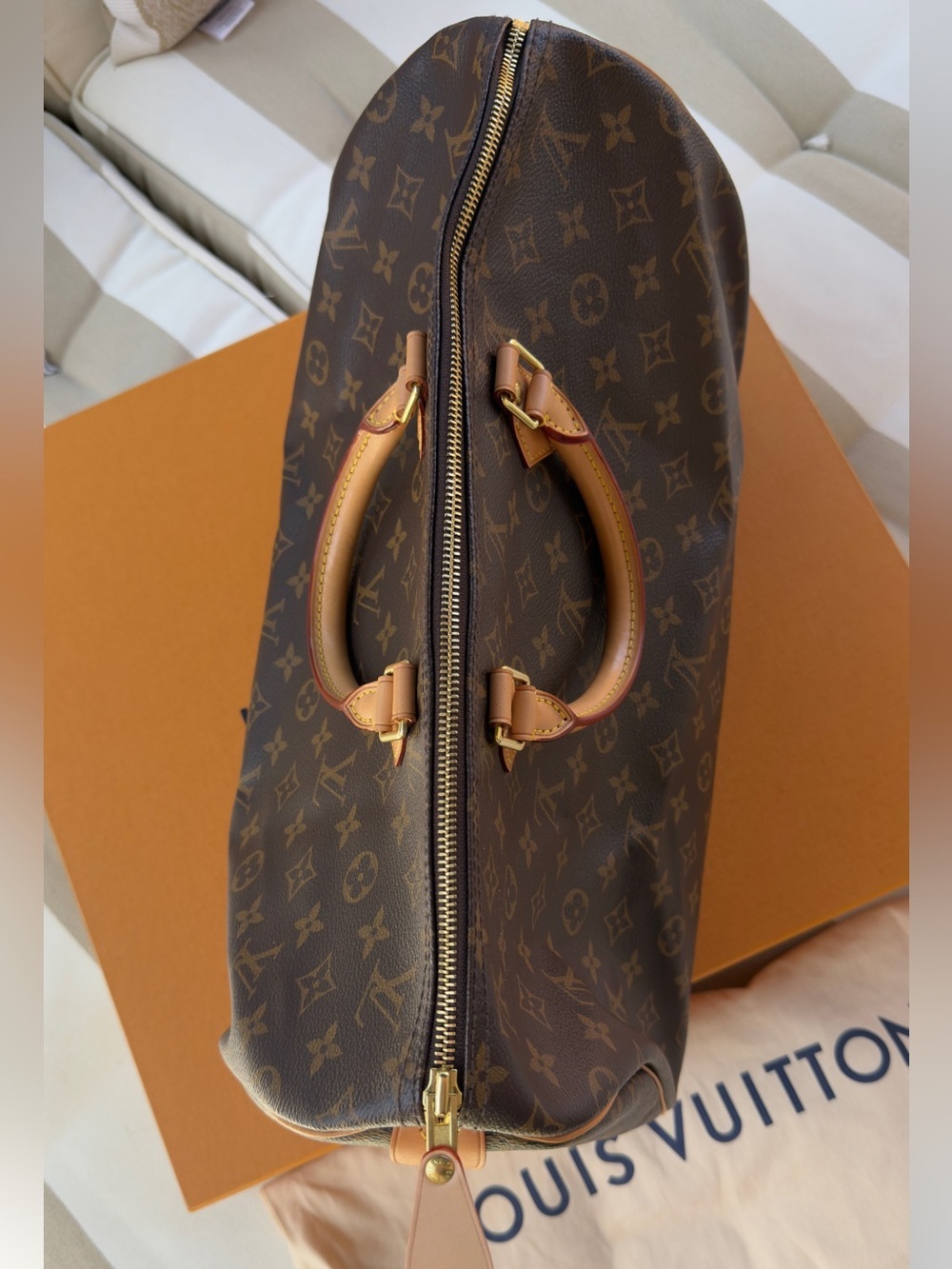 Louis Vuitton Speedy 40 Classic Monogram Canvas France w/ Box, Dust Bag Lock Key - Picture 3 of 10
